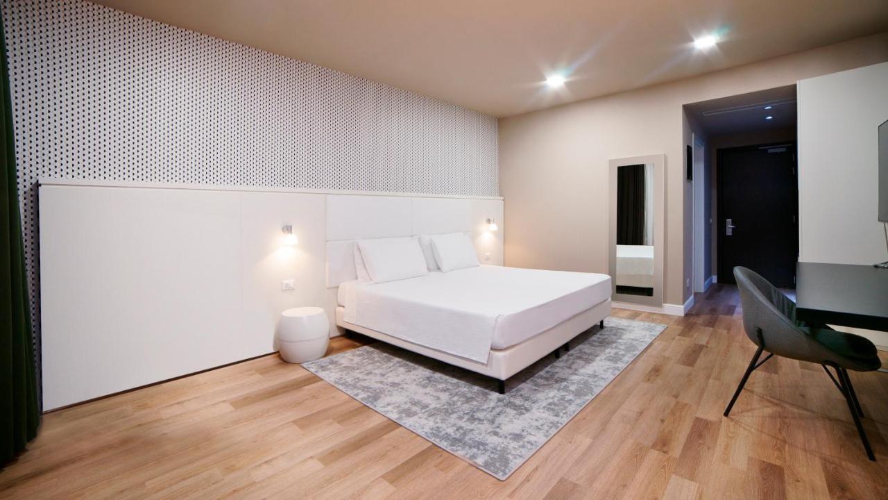 - Naples Vulcano Buono By Ihg 4*